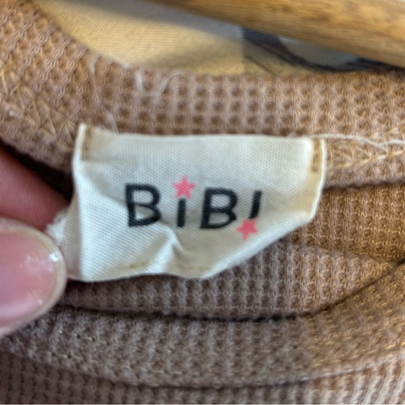 BiBi Taupe Waffle Knit Top - Picture 3 of 3